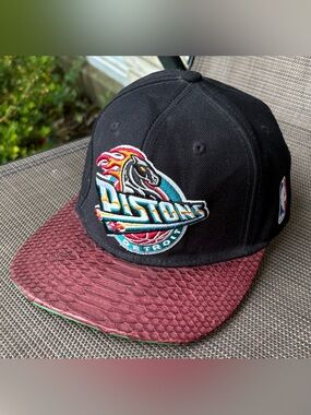 Mitchell & Ness Detroit Pistons Faux Snakeskin Throwback Strapback Hat OSFA EUC
